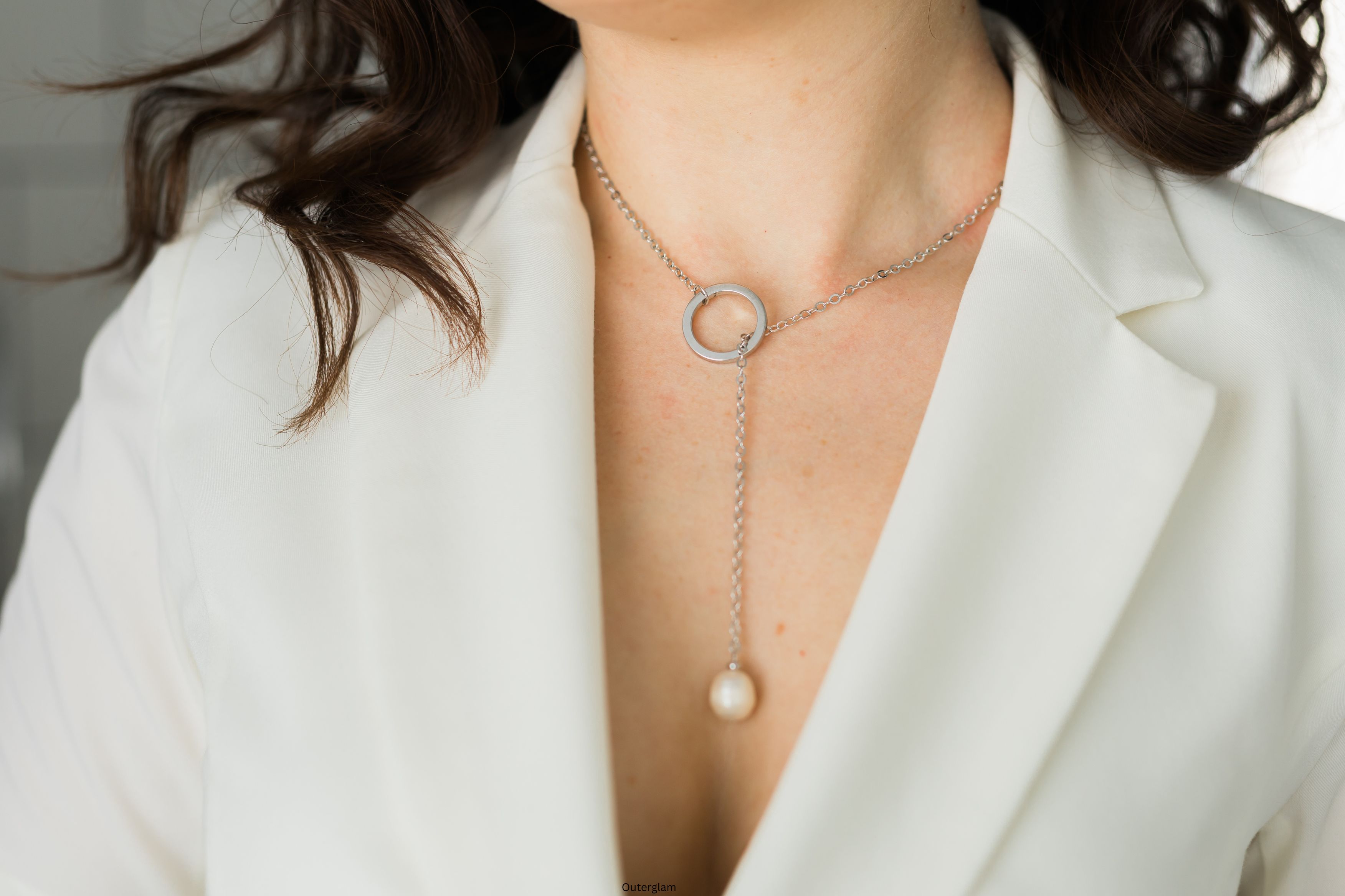 Layering Jewelry with Outfits