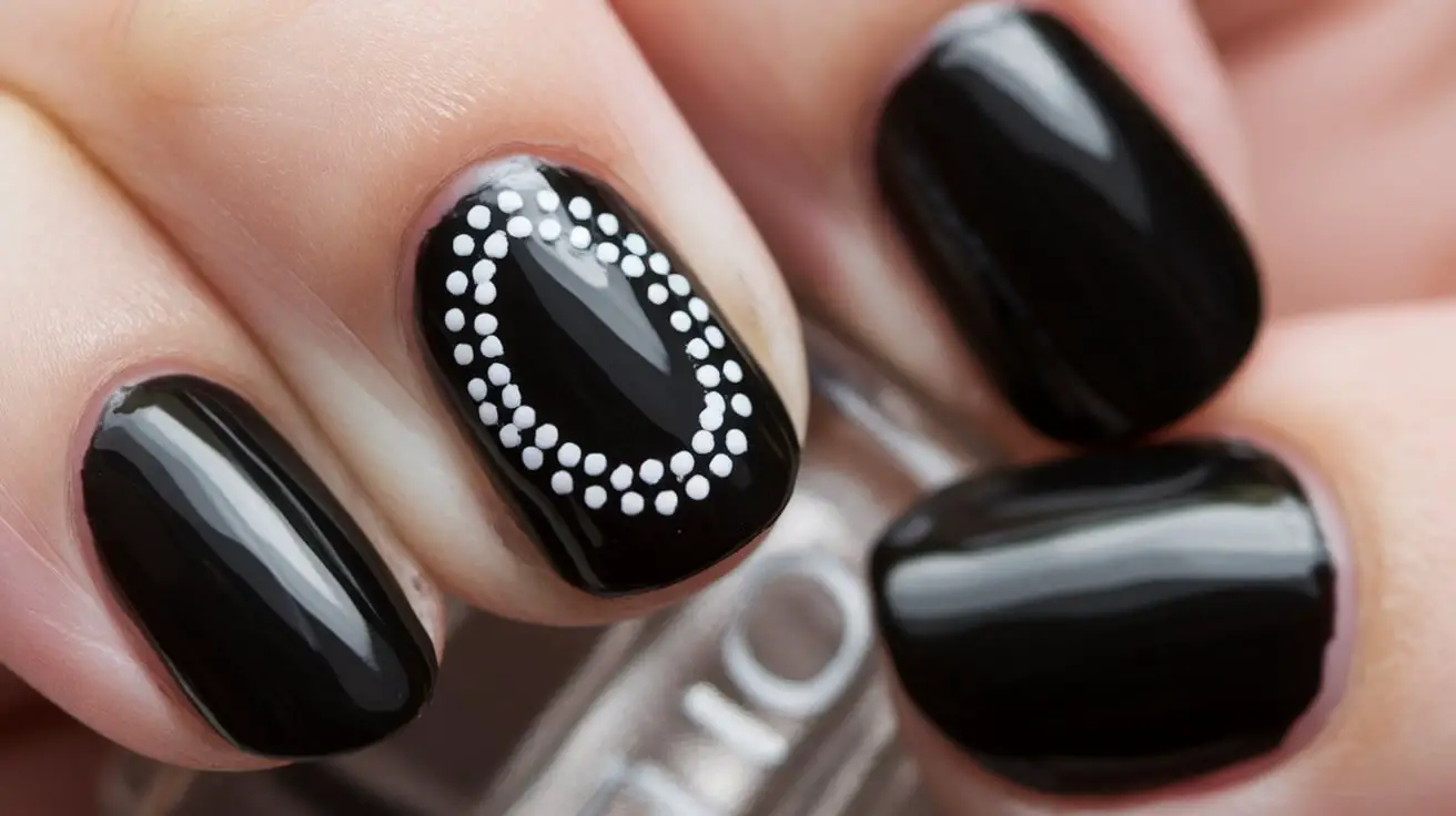 Modern Black Nail Inspiration that Enhances Every Outfit