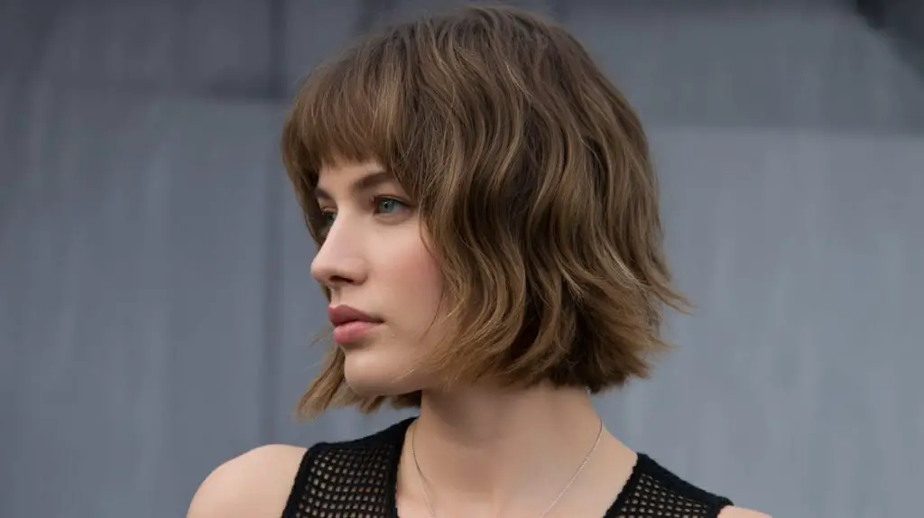 Shaggy Lob with Bangs